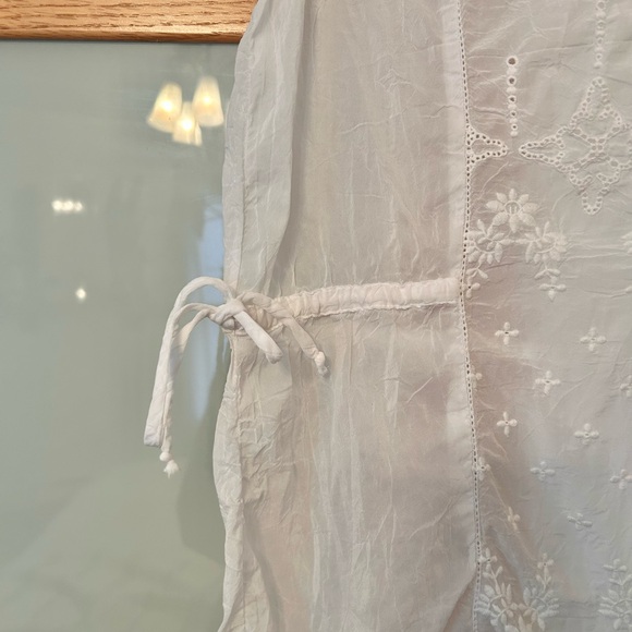 Johnny Was sheer blouse 100% rayon size small - Picture 2 of 6